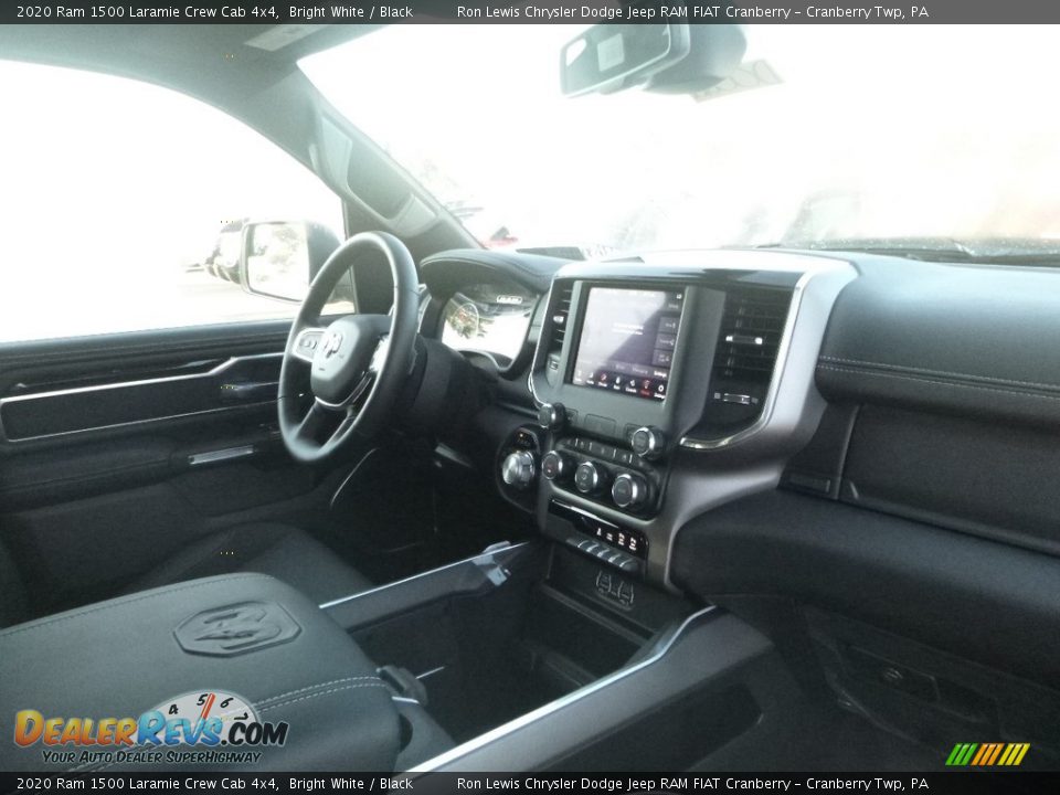 2020 Ram 1500 Laramie Crew Cab 4x4 Bright White / Black Photo #10