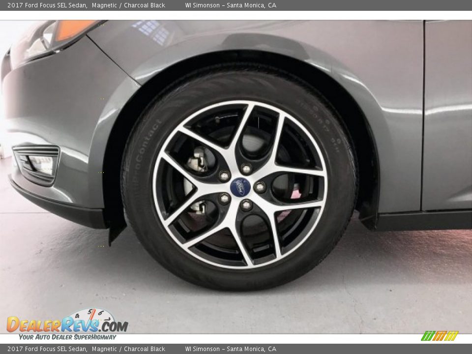 2017 Ford Focus SEL Sedan Wheel Photo #8