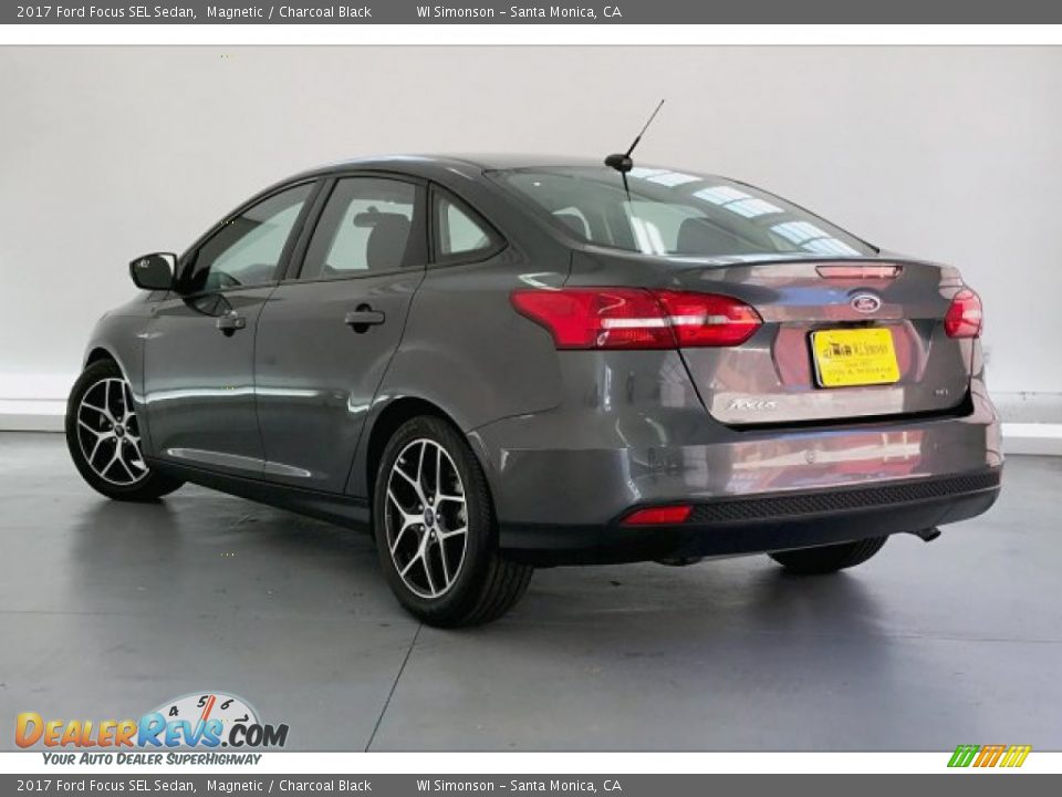 2017 Ford Focus SEL Sedan Magnetic / Charcoal Black Photo #10