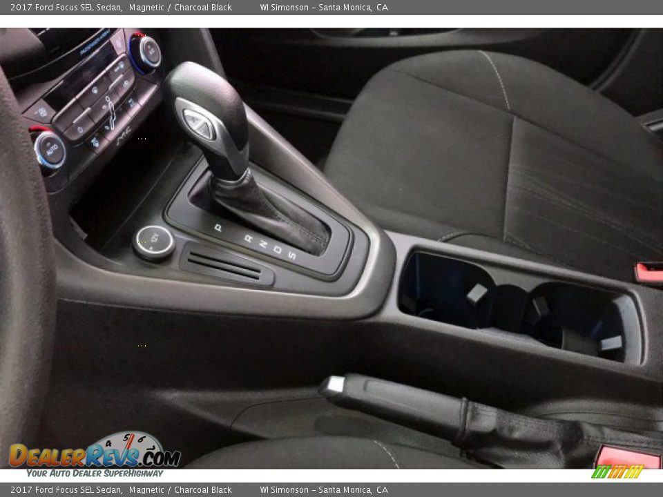 2017 Ford Focus SEL Sedan Shifter Photo #23