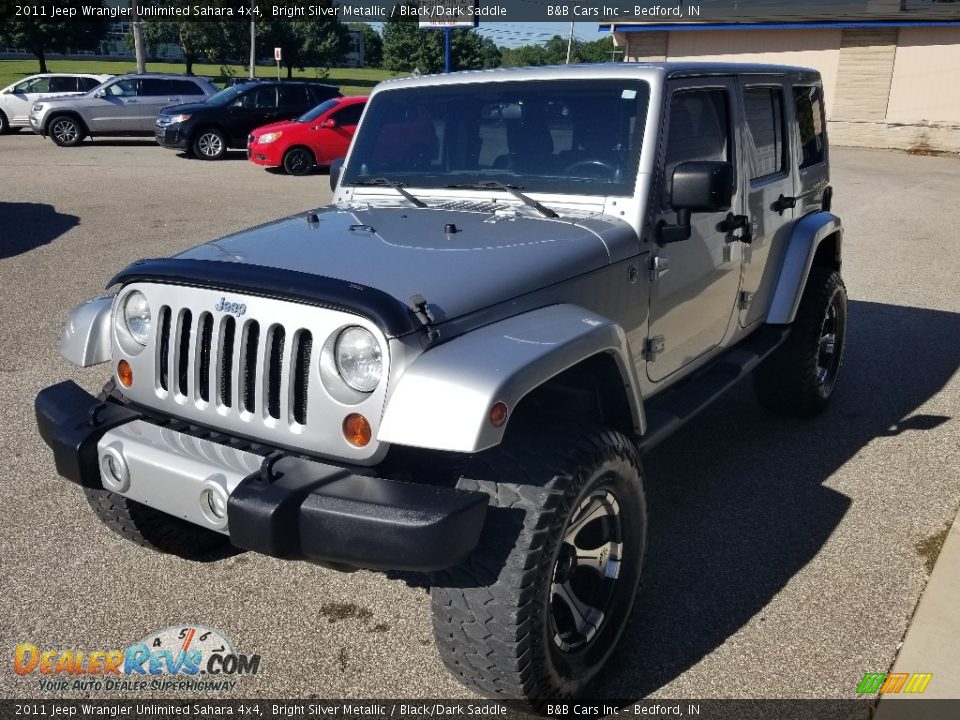 2011 Jeep Wrangler Unlimited Sahara 4x4 Bright Silver Metallic / Black/Dark Saddle Photo #19