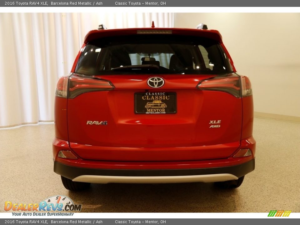 2016 Toyota RAV4 XLE Barcelona Red Metallic / Ash Photo #17