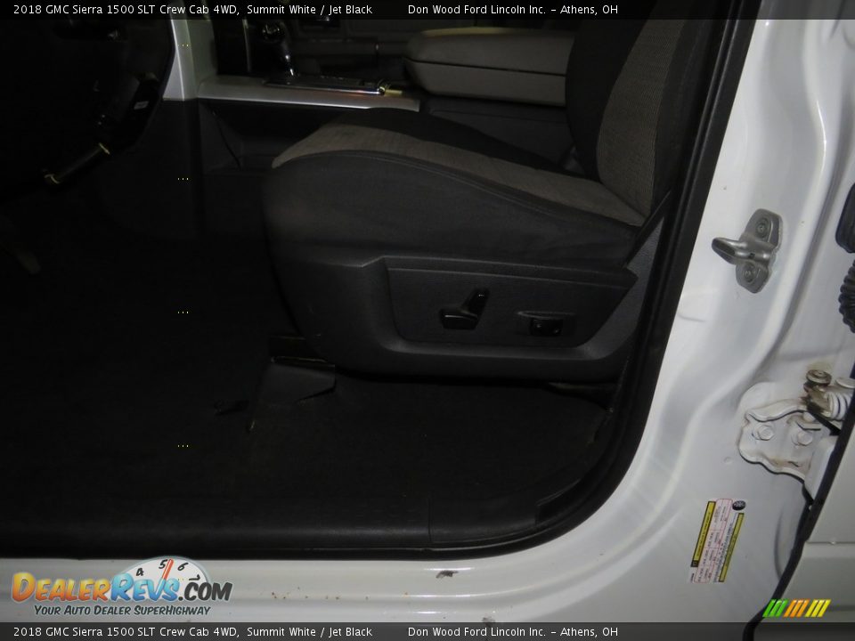 2018 GMC Sierra 1500 SLT Crew Cab 4WD Summit White / Jet Black Photo #16