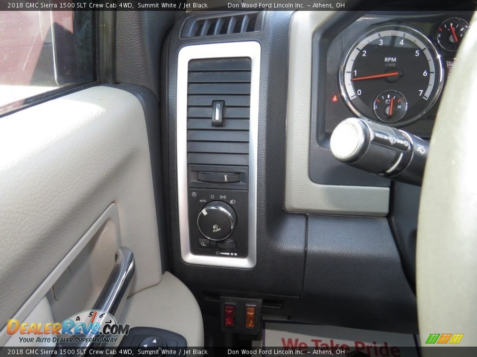 2018 GMC Sierra 1500 SLT Crew Cab 4WD Summit White / Jet Black Photo #32