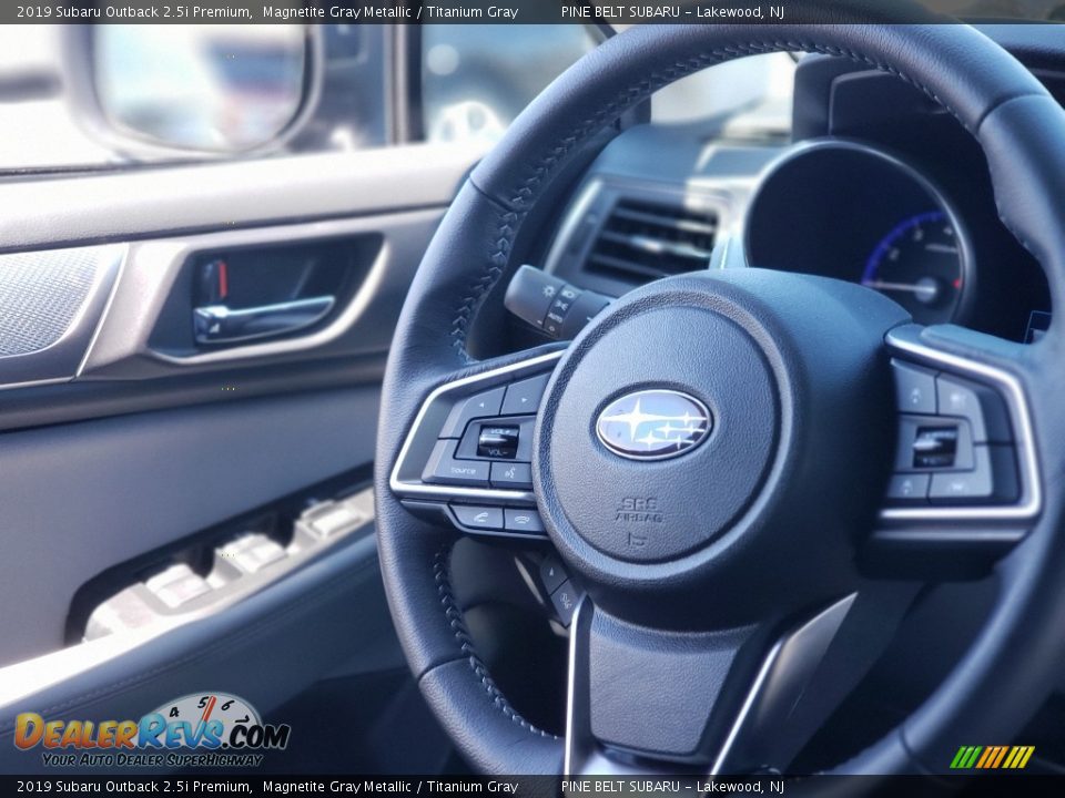 2019 Subaru Outback 2.5i Premium Magnetite Gray Metallic / Titanium Gray Photo #15