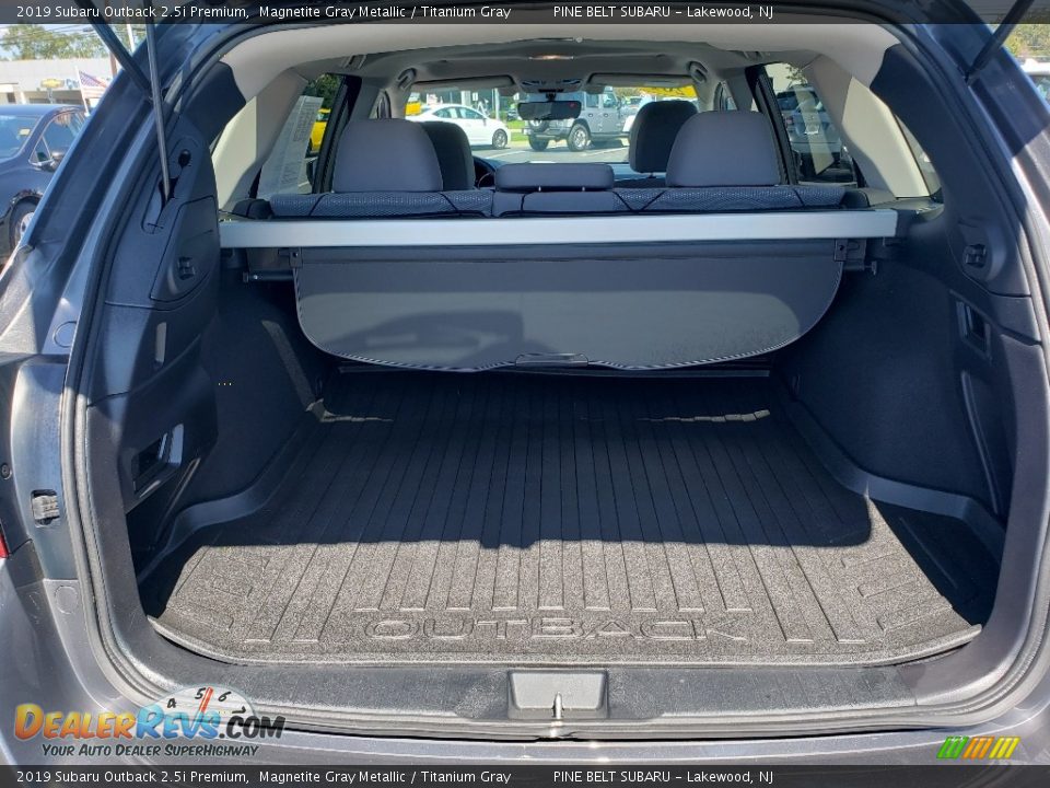 2019 Subaru Outback 2.5i Premium Magnetite Gray Metallic / Titanium Gray Photo #20