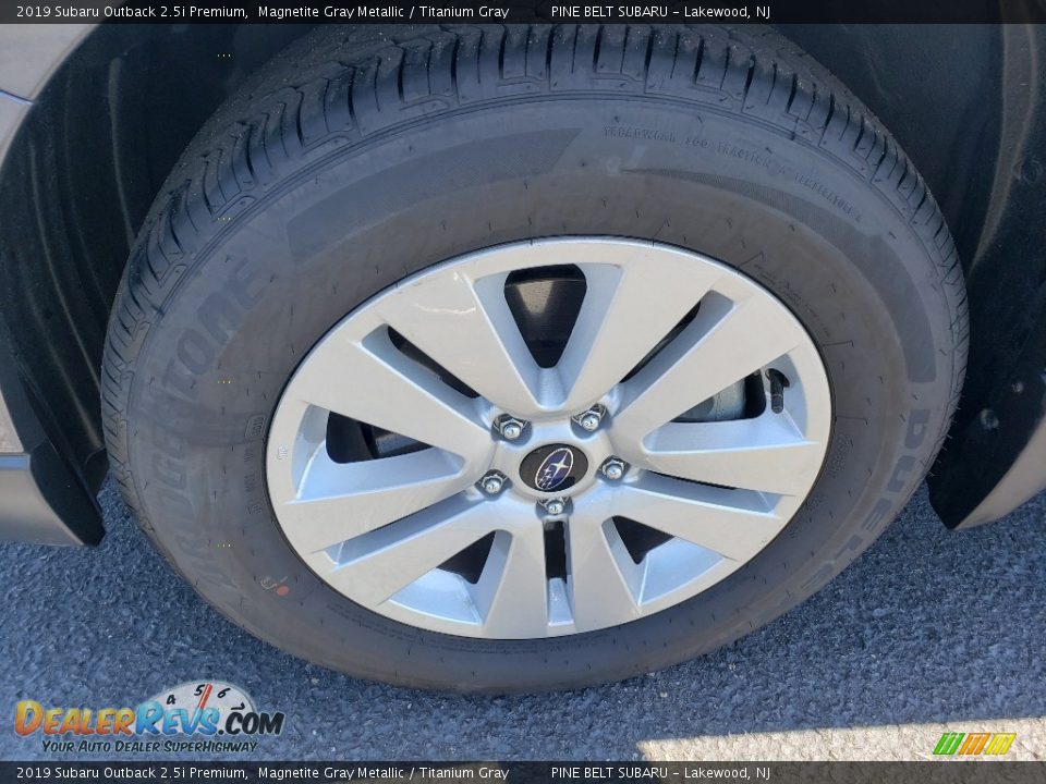 2019 Subaru Outback 2.5i Premium Magnetite Gray Metallic / Titanium Gray Photo #26