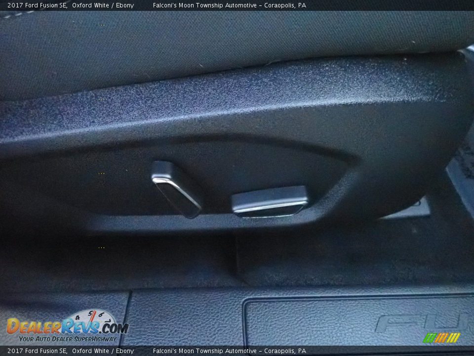2017 Ford Fusion SE Oxford White / Ebony Photo #14