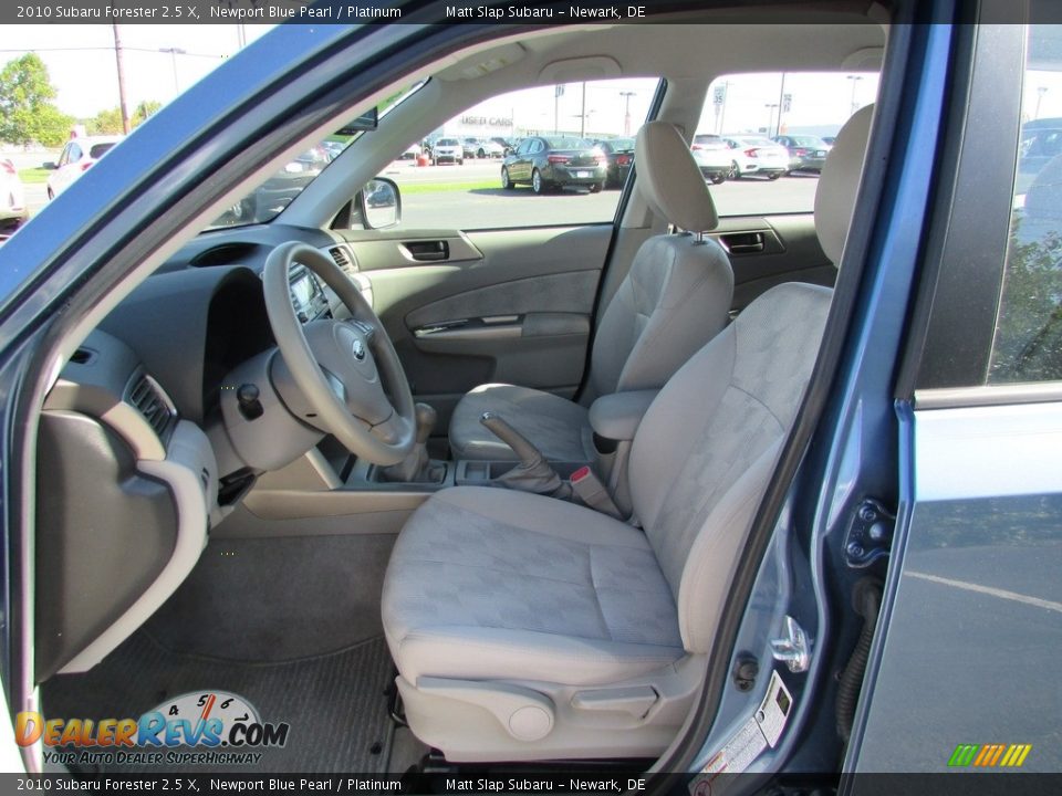 2010 Subaru Forester 2.5 X Newport Blue Pearl / Platinum Photo #13