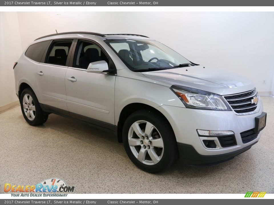2017 Chevrolet Traverse LT Silver Ice Metallic / Ebony Photo #1