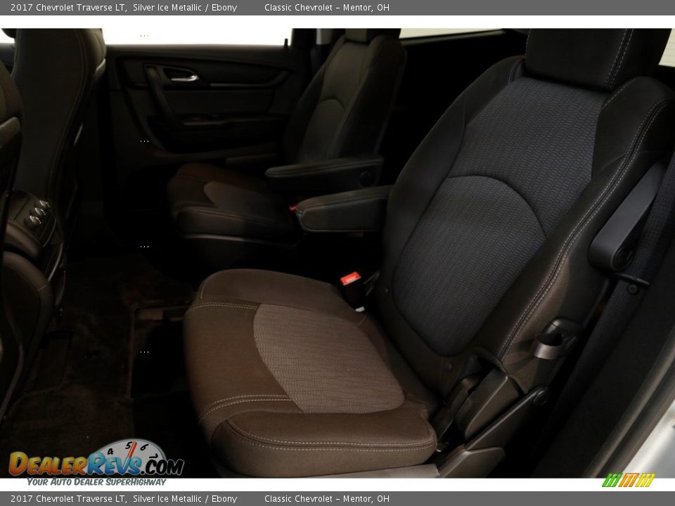 2017 Chevrolet Traverse LT Silver Ice Metallic / Ebony Photo #17