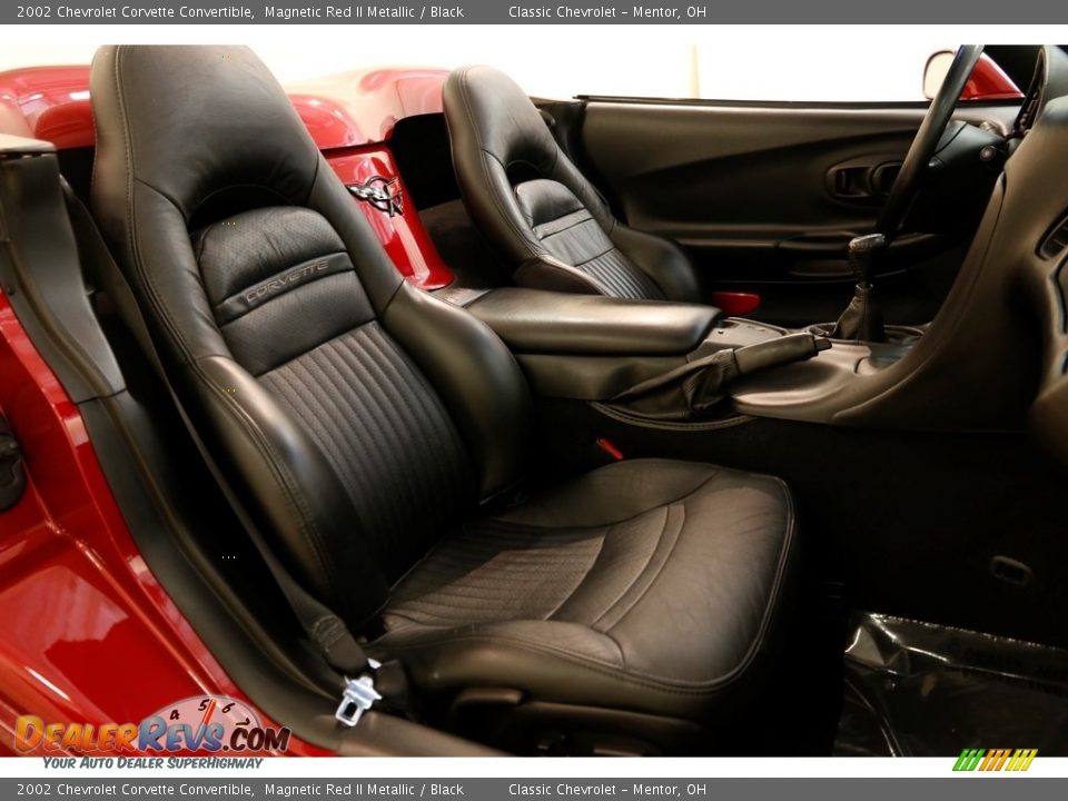 2002 Chevrolet Corvette Convertible Magnetic Red II Metallic / Black Photo #19