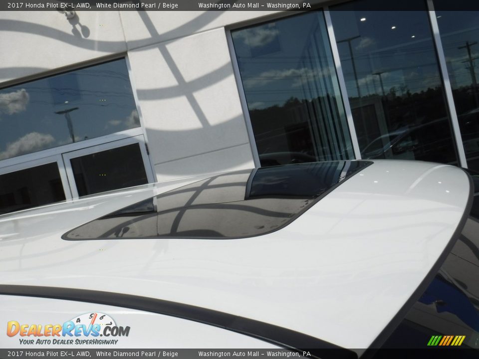2017 Honda Pilot EX-L AWD White Diamond Pearl / Beige Photo #5