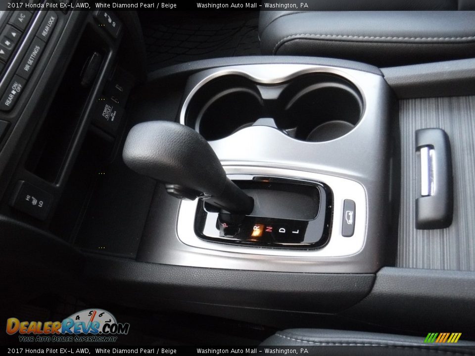 2017 Honda Pilot EX-L AWD White Diamond Pearl / Beige Photo #19