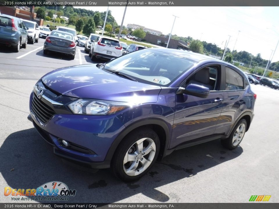 2016 Honda HR-V EX AWD Deep Ocean Pearl / Gray Photo #6