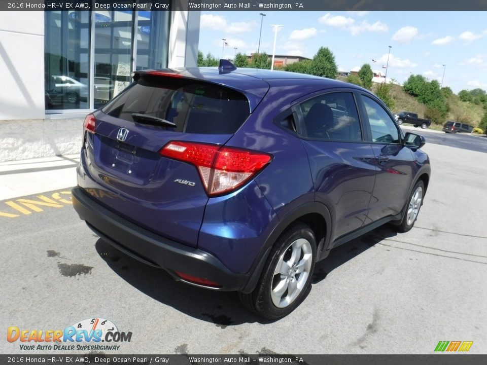 2016 Honda HR-V EX AWD Deep Ocean Pearl / Gray Photo #9
