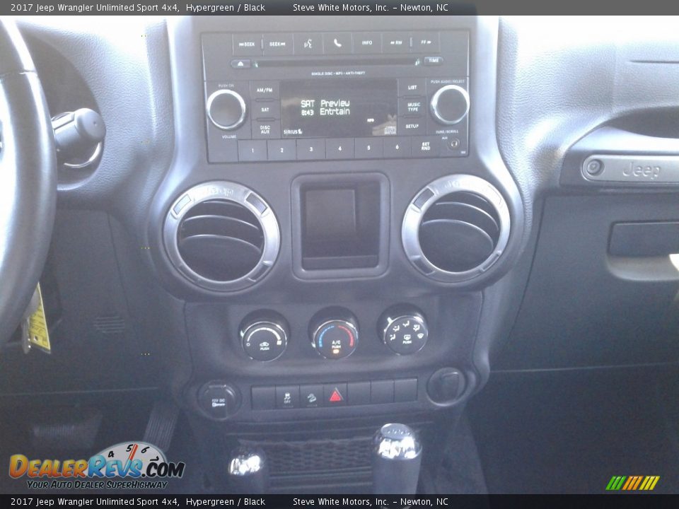 2017 Jeep Wrangler Unlimited Sport 4x4 Hypergreen / Black Photo #19