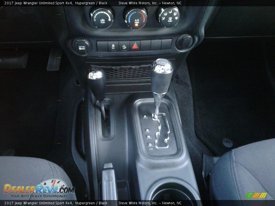 2017 Jeep Wrangler Unlimited Sport 4x4 Hypergreen / Black Photo #23