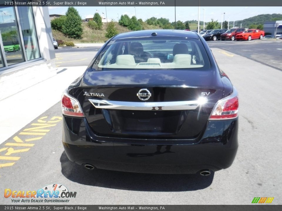 2015 Nissan Altima 2.5 SV Super Black / Beige Photo #8