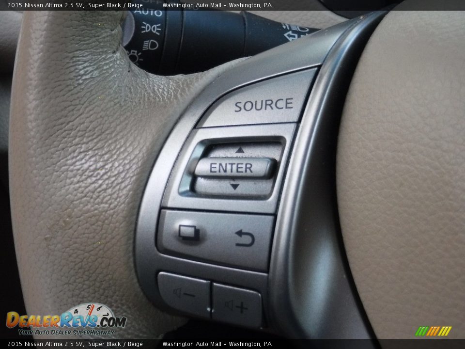 2015 Nissan Altima 2.5 SV Super Black / Beige Photo #20