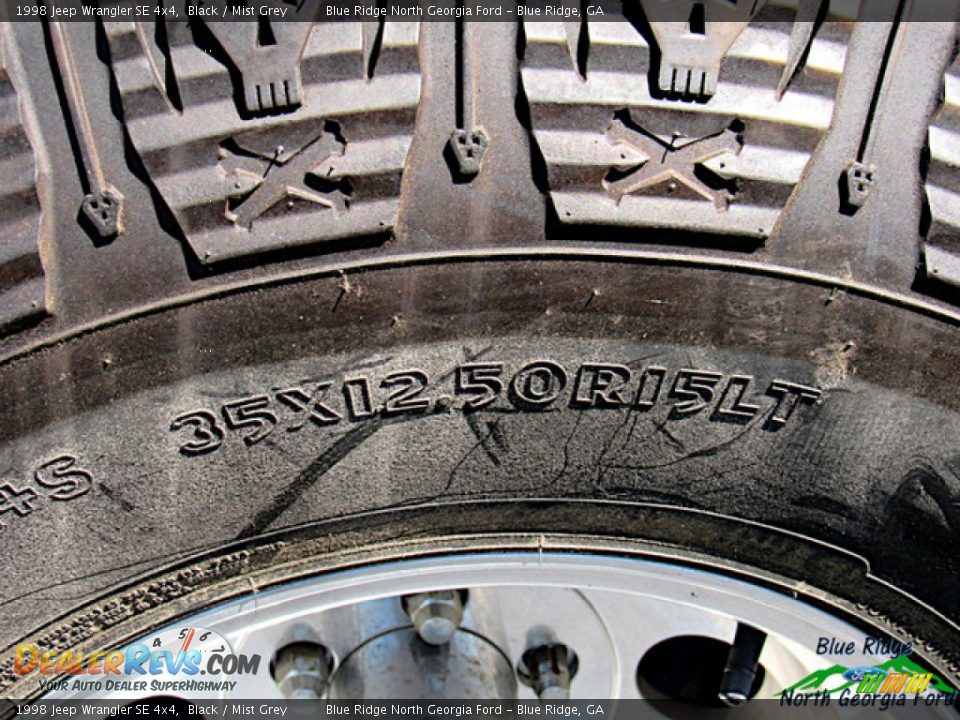 1998 Jeep Wrangler SE 4x4 Black / Mist Grey Photo #10