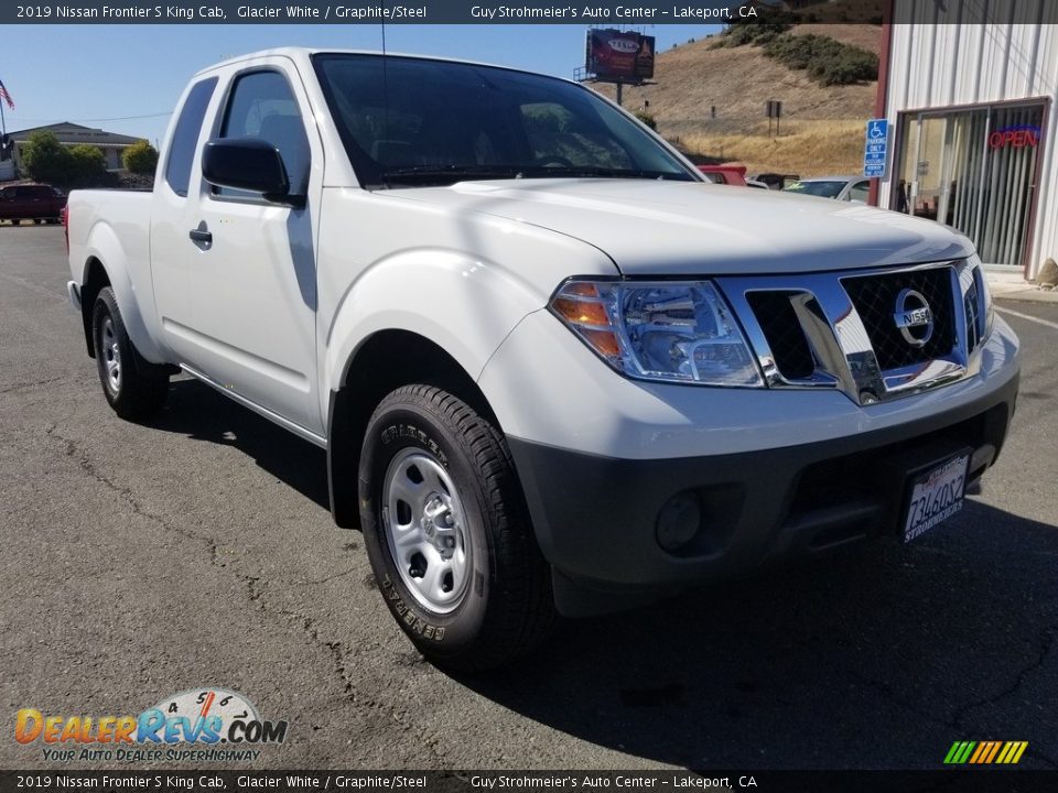 2019 Nissan Frontier S King Cab Glacier White / Graphite/Steel Photo #1