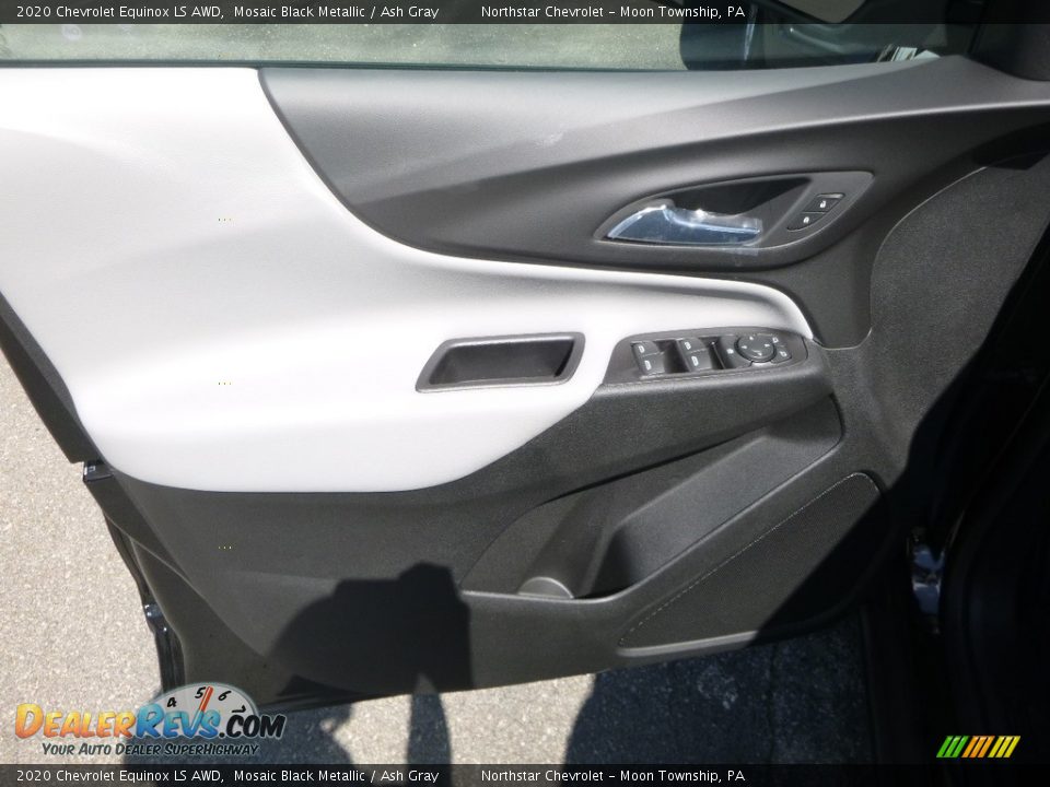 2020 Chevrolet Equinox LS AWD Mosaic Black Metallic / Ash Gray Photo #13