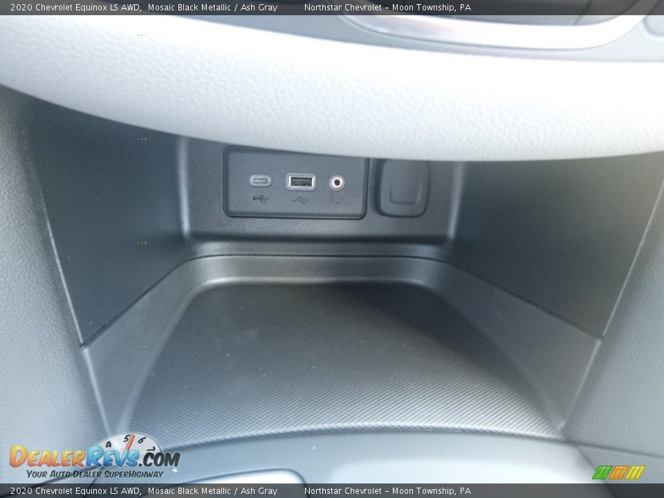 2020 Chevrolet Equinox LS AWD Mosaic Black Metallic / Ash Gray Photo #19