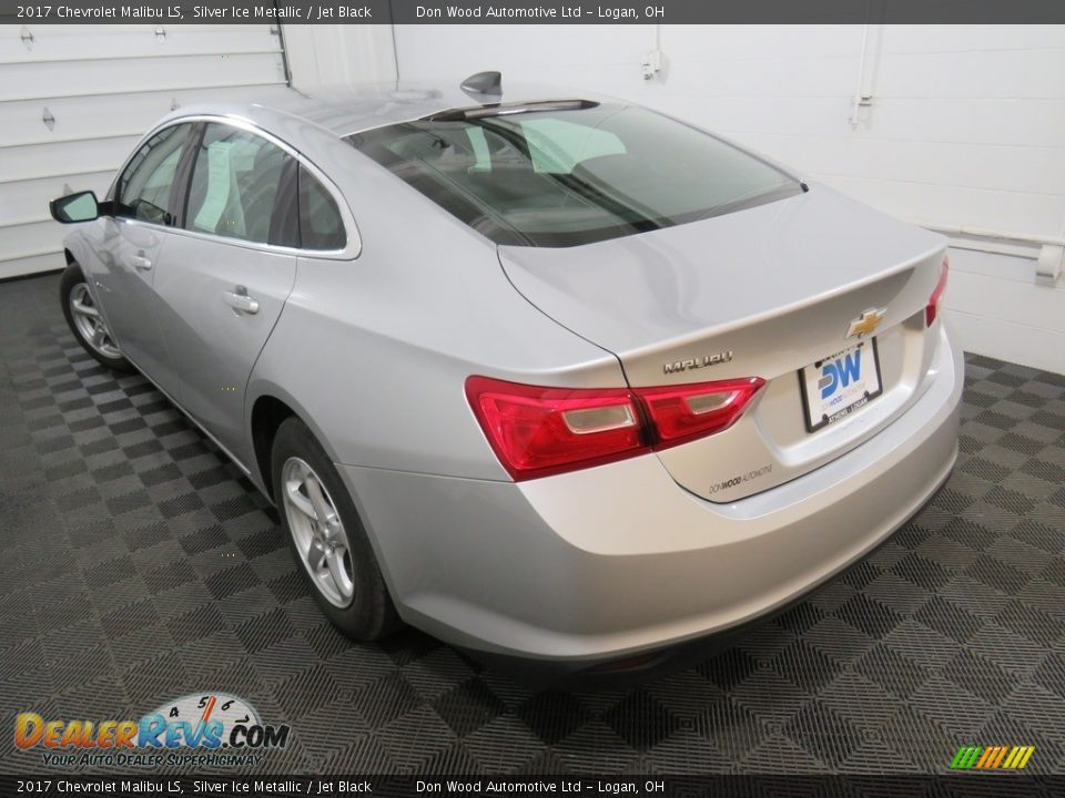 2017 Chevrolet Malibu LS Silver Ice Metallic / Jet Black Photo #11