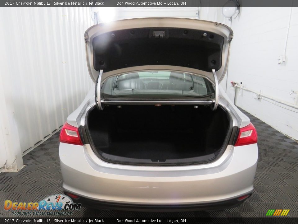 2017 Chevrolet Malibu LS Silver Ice Metallic / Jet Black Photo #13