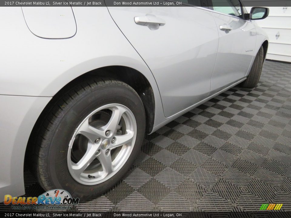 2017 Chevrolet Malibu LS Silver Ice Metallic / Jet Black Photo #16
