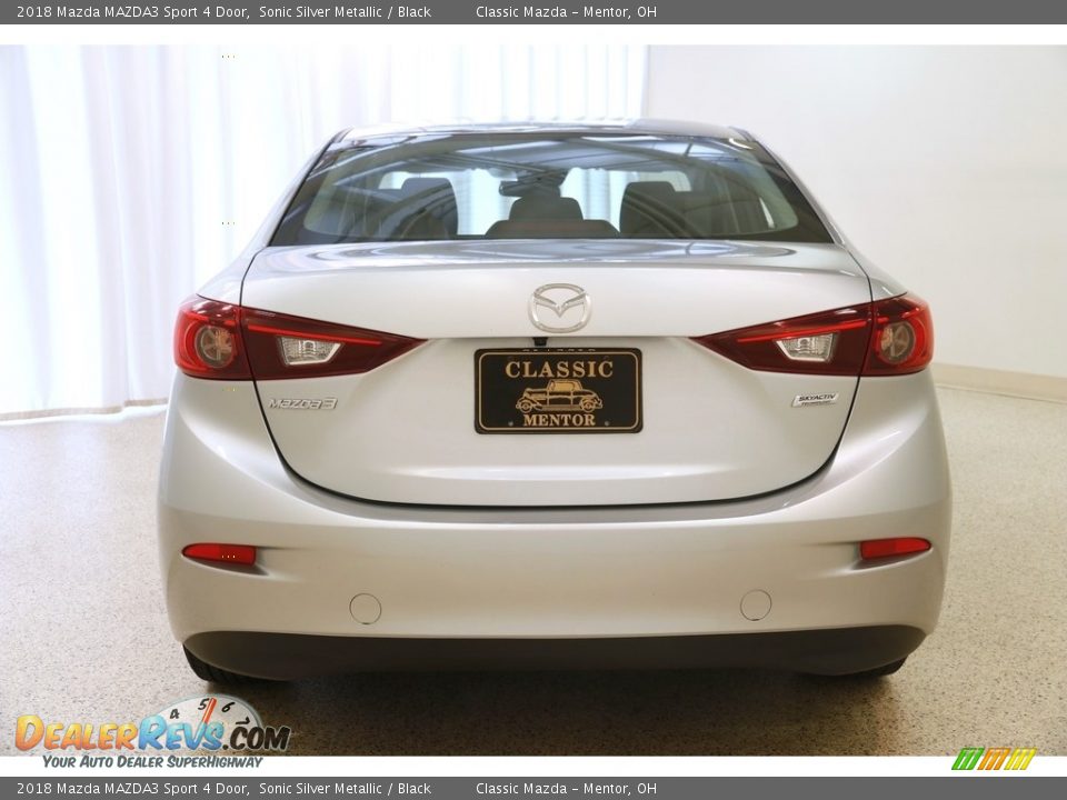 2018 Mazda MAZDA3 Sport 4 Door Sonic Silver Metallic / Black Photo #15
