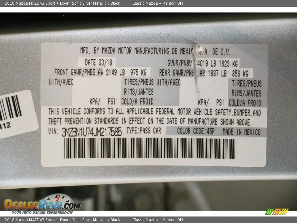 2018 Mazda MAZDA3 Sport 4 Door Sonic Silver Metallic / Black Photo #16