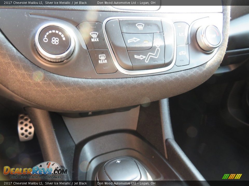 2017 Chevrolet Malibu LS Silver Ice Metallic / Jet Black Photo #26