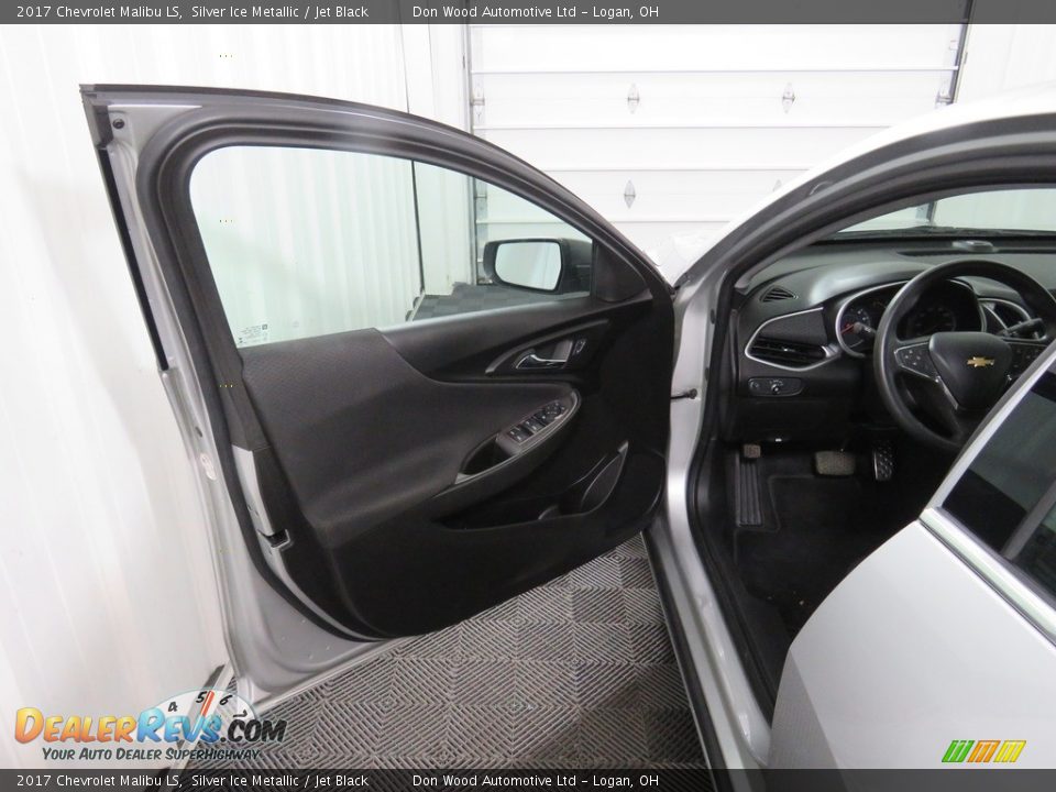 2017 Chevrolet Malibu LS Silver Ice Metallic / Jet Black Photo #27