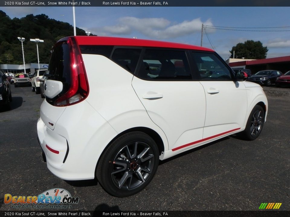 Snow White Pearl 2020 Kia Soul GT-Line Photo #2