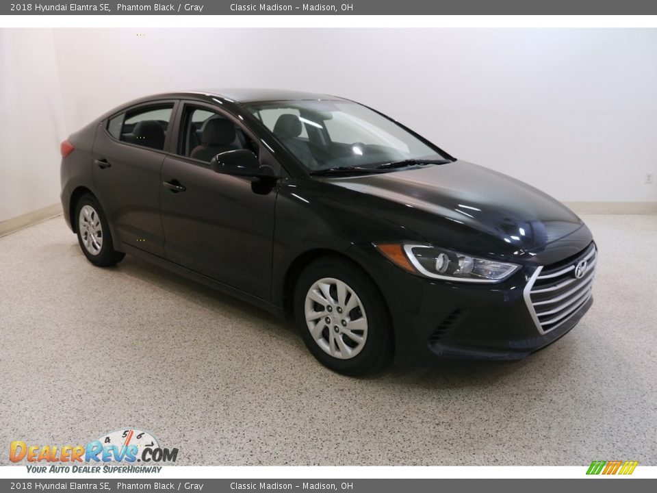 2018 Hyundai Elantra SE Phantom Black / Gray Photo #1