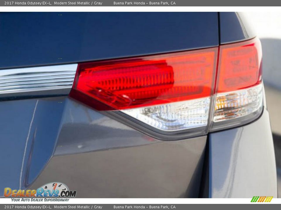 2017 Honda Odyssey EX-L Modern Steel Metallic / Gray Photo #13