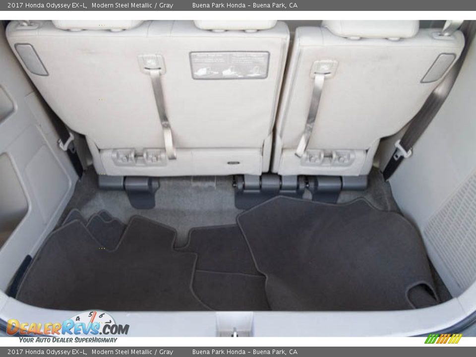 2017 Honda Odyssey EX-L Modern Steel Metallic / Gray Photo #21