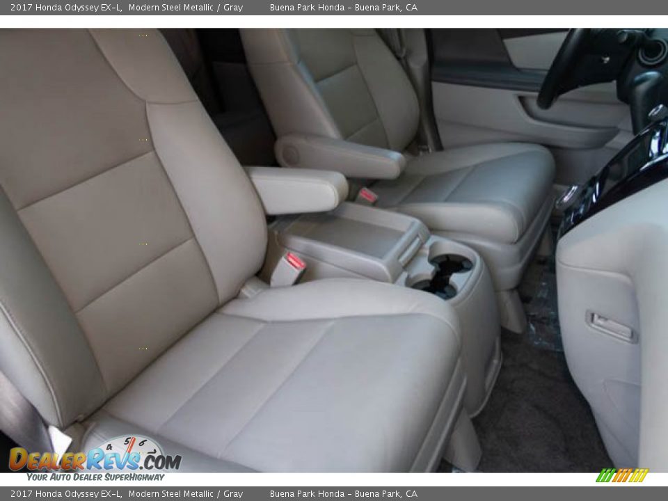 2017 Honda Odyssey EX-L Modern Steel Metallic / Gray Photo #26
