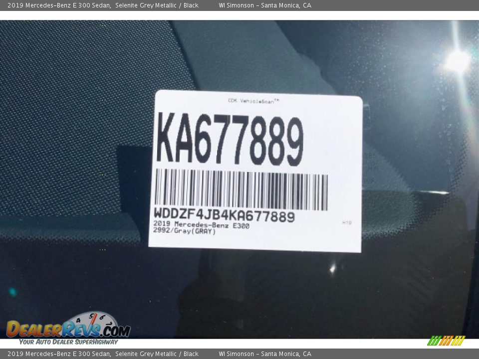 2019 Mercedes-Benz E 300 Sedan Selenite Grey Metallic / Black Photo #11