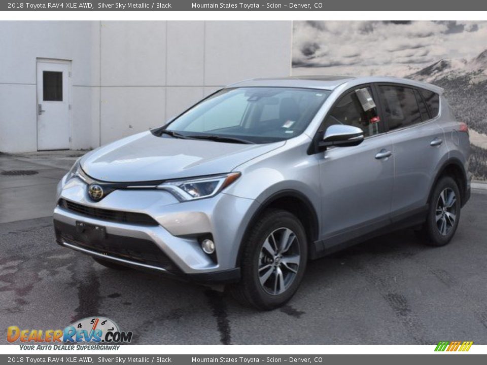 2018 Toyota RAV4 XLE AWD Silver Sky Metallic / Black Photo #2