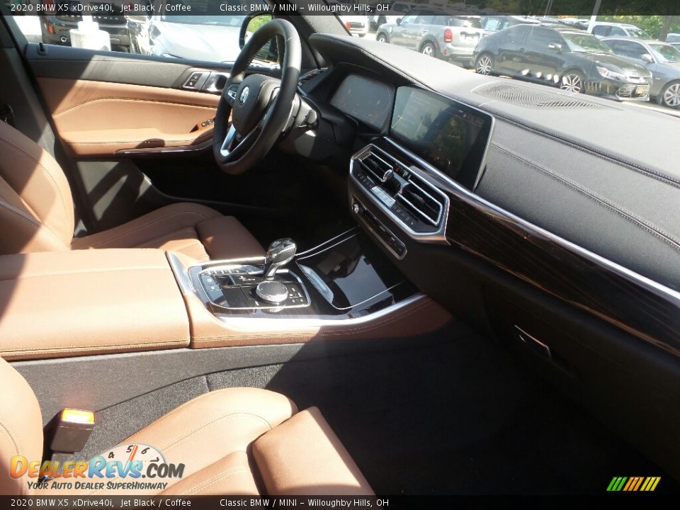 Dashboard of 2020 BMW X5 xDrive40i Photo #3