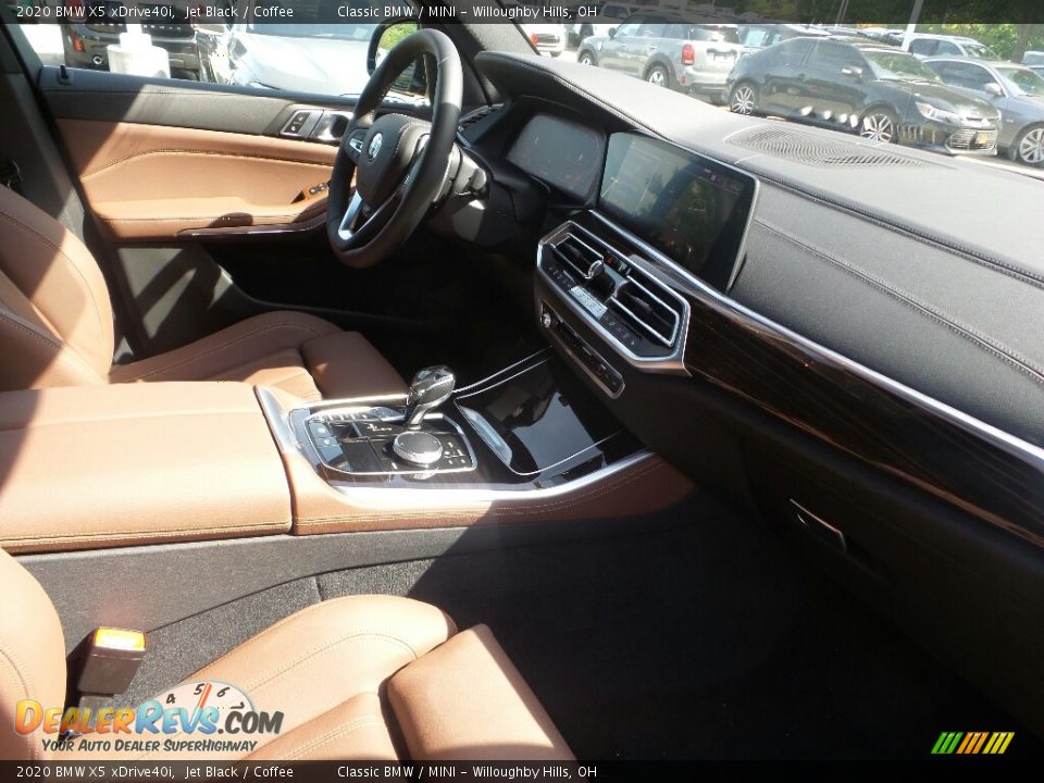 Dashboard of 2020 BMW X5 xDrive40i Photo #3