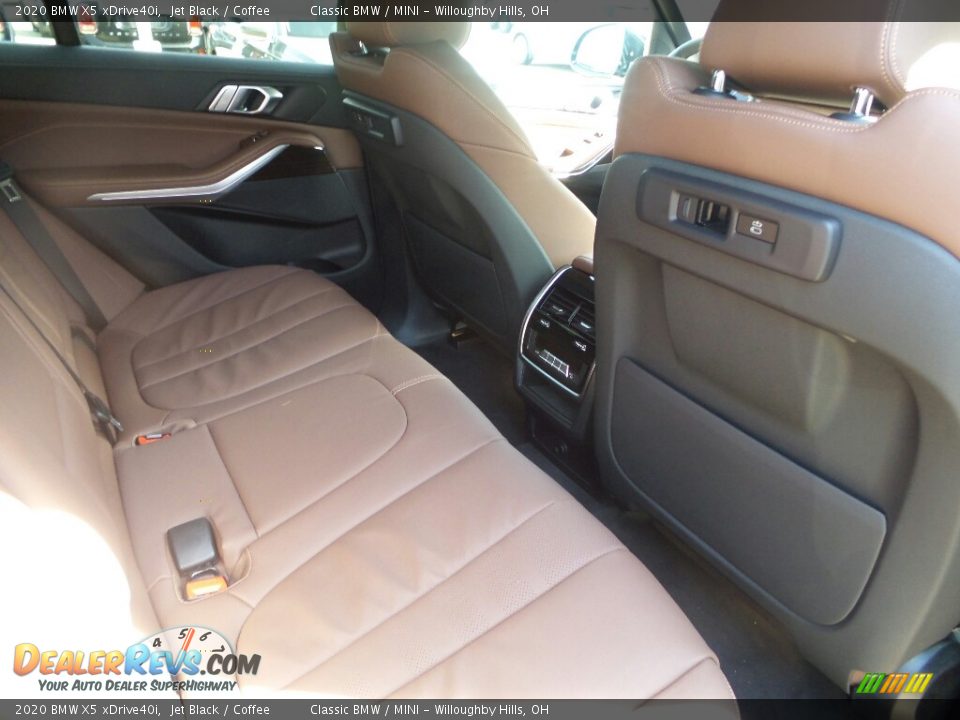 Rear Seat of 2020 BMW X5 xDrive40i Photo #4