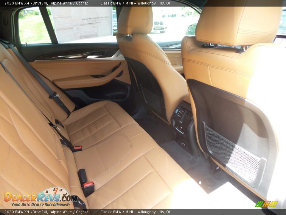 Rear Seat of 2020 BMW X4 xDrive30i Photo #4
