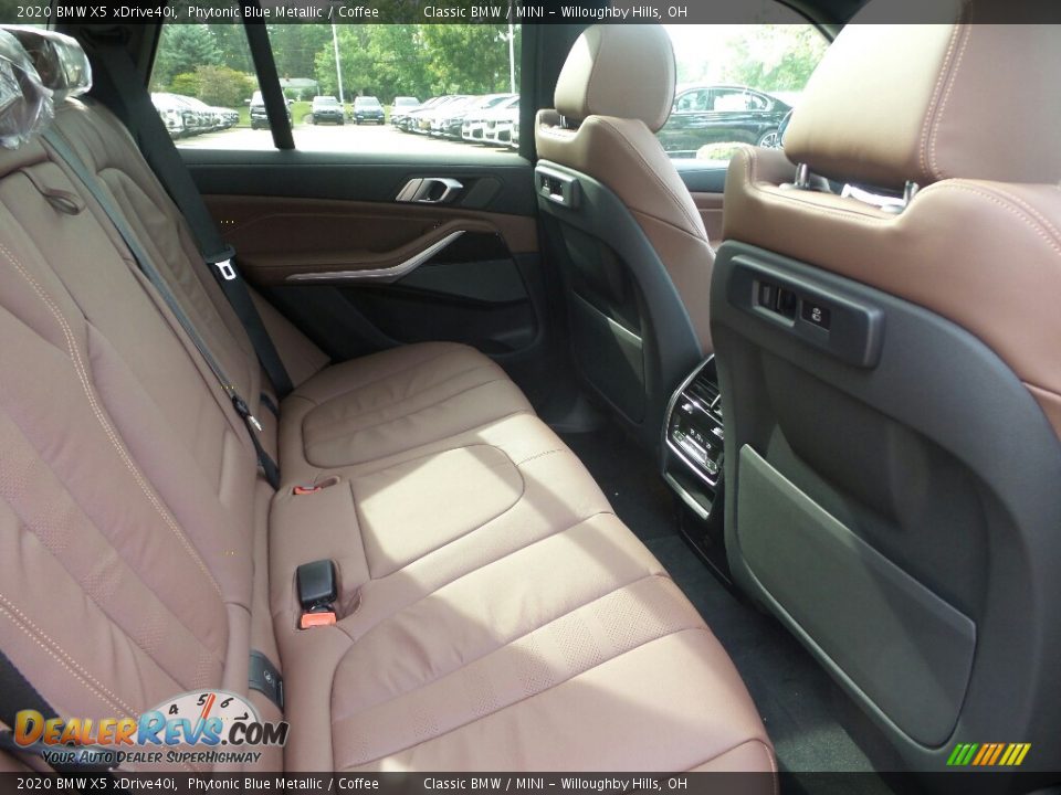 Rear Seat of 2020 BMW X5 xDrive40i Photo #4