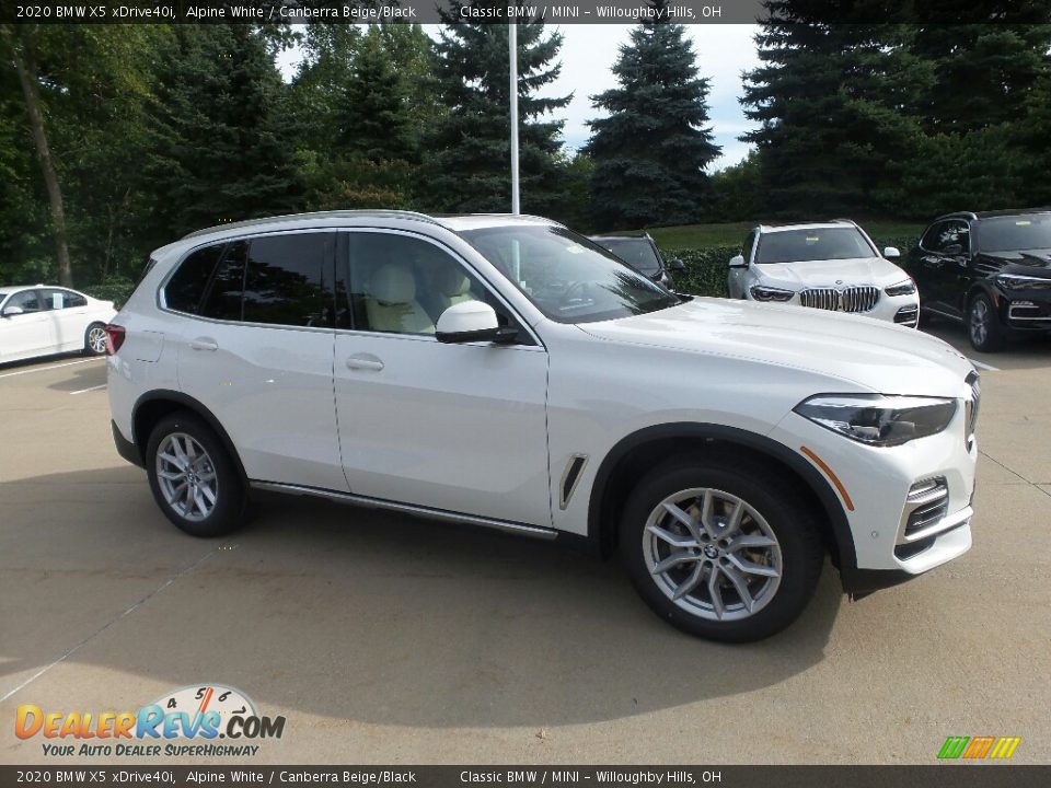 Front 3/4 View of 2020 BMW X5 xDrive40i Photo #1