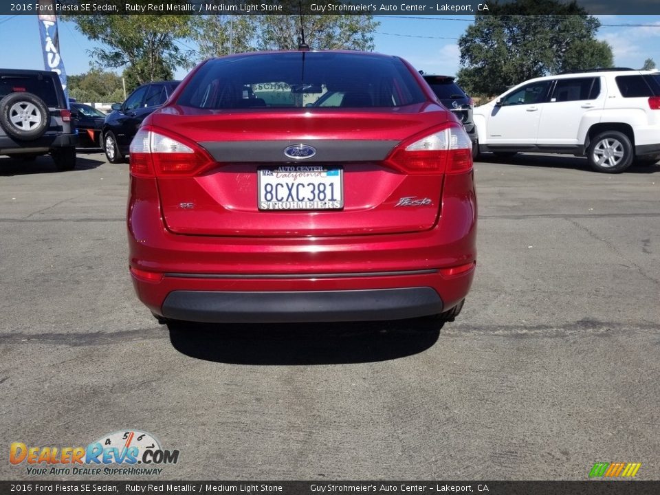 2016 Ford Fiesta SE Sedan Ruby Red Metallic / Medium Light Stone Photo #6