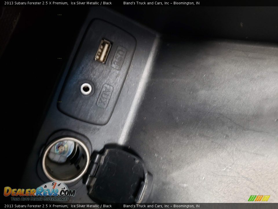 2013 Subaru Forester 2.5 X Premium Ice Silver Metallic / Black Photo #22